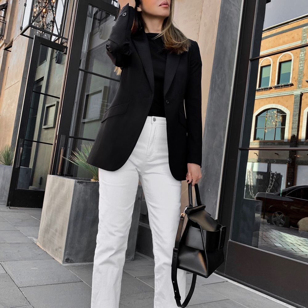 classic wardrobe staples to elevate your spring wardrobe by lolario style, white jeans with blazer | lolariostyle.com