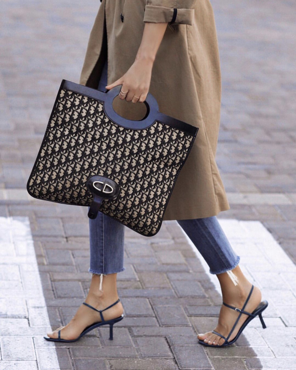 The Only Designer Bags Worth Investing in Right Now – Lolario/Style