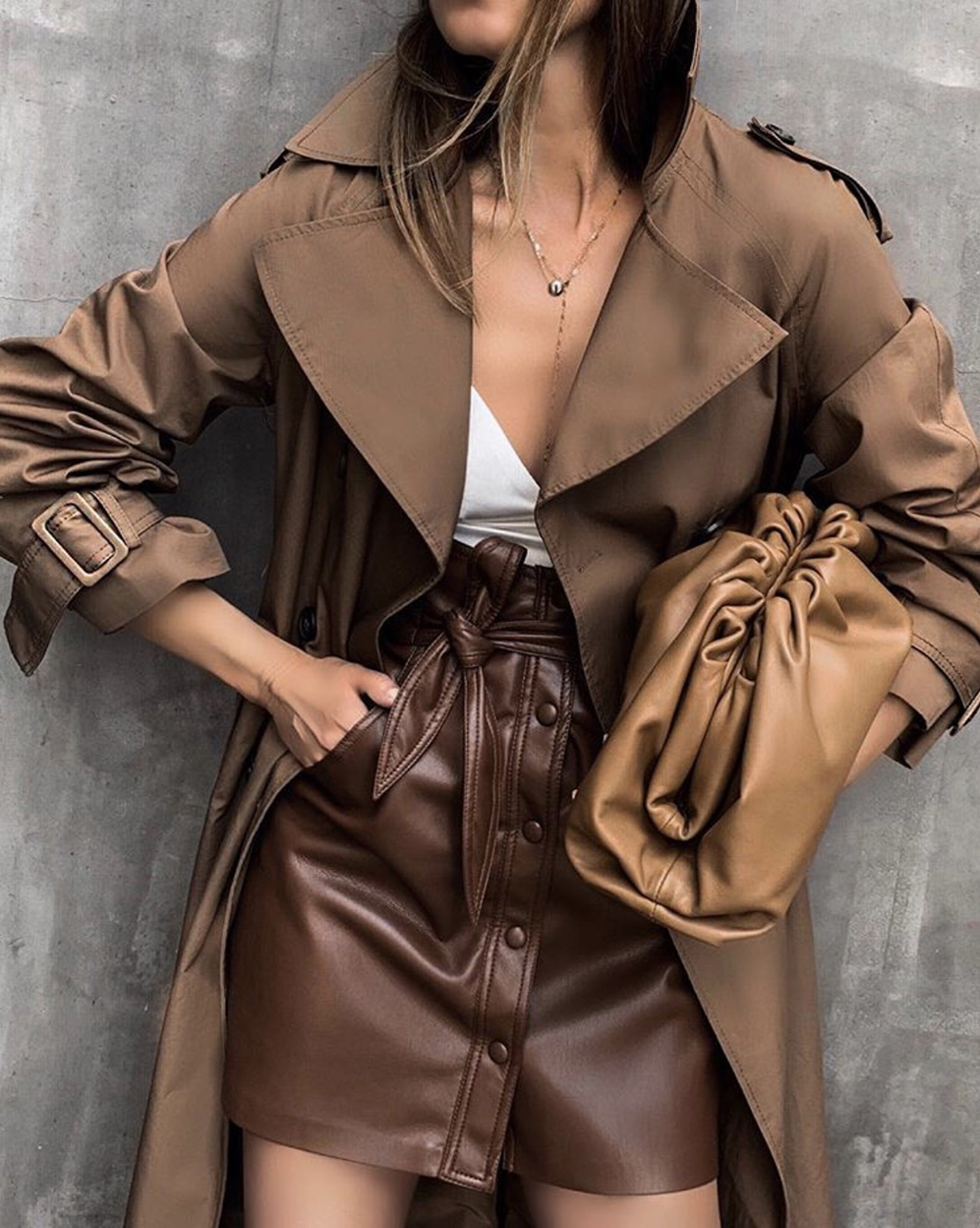 monochromatic brown outfit, camel outfit | lolario style