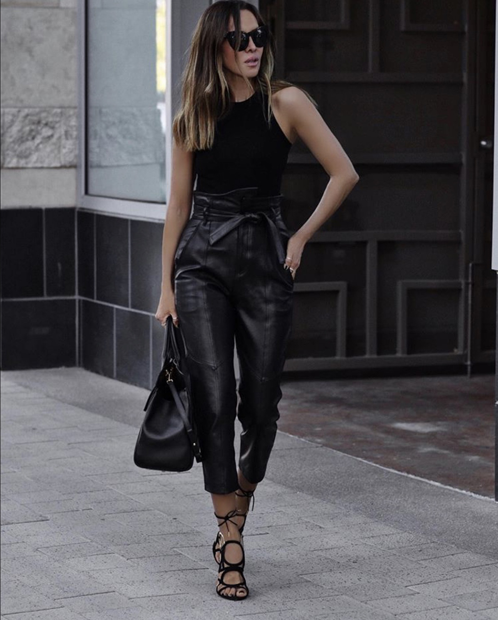 How to Wear an All Black Outfit in a More Interesting Way: 5